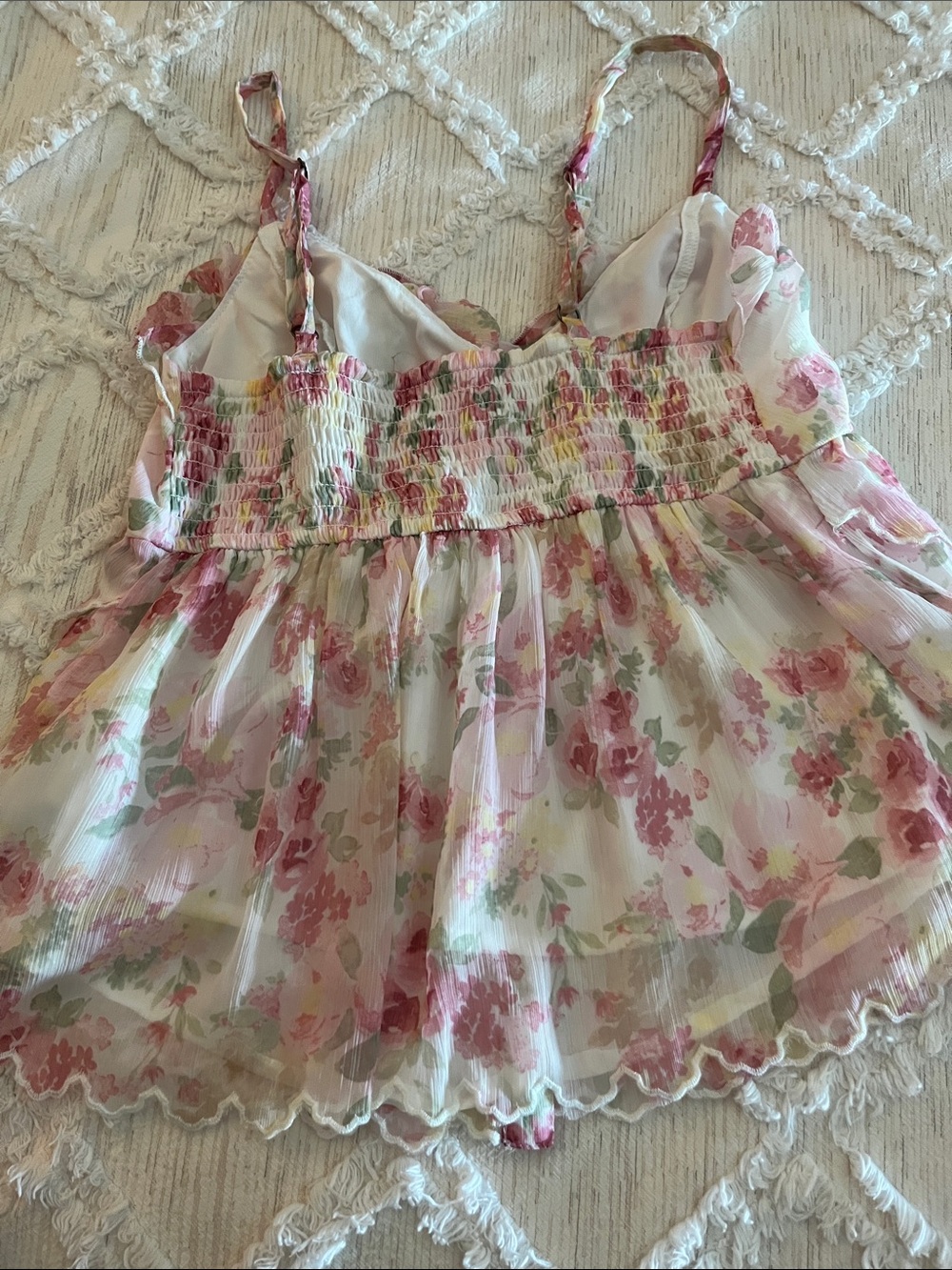 Hollister Pink Floral Ruffled Button Cami - Picture 6 of 6